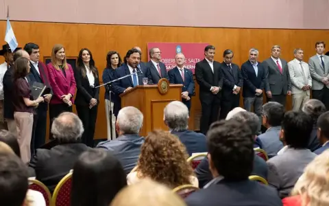 Nuevos funcionarios en el Gobierno de Salta.
