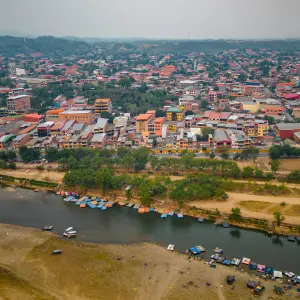 El puerto de chalanas en Aguas Blancas, bajo la lupa fiscal de Salta