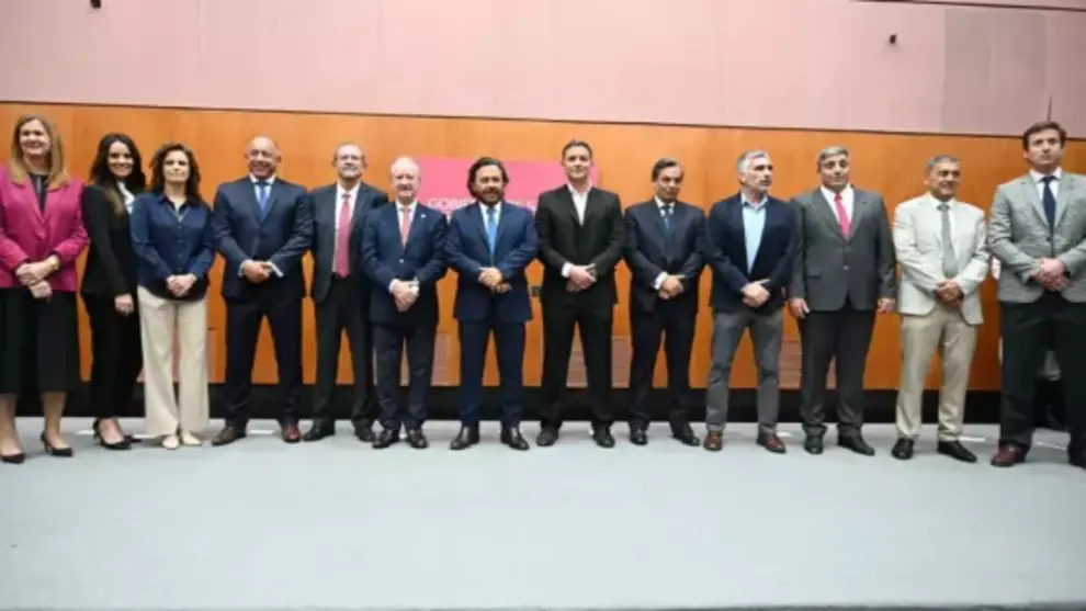 Gustavo Sáenz y su nuevo Gabinete