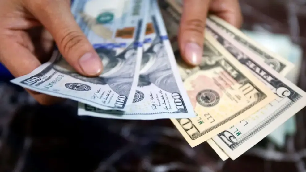 Dólar