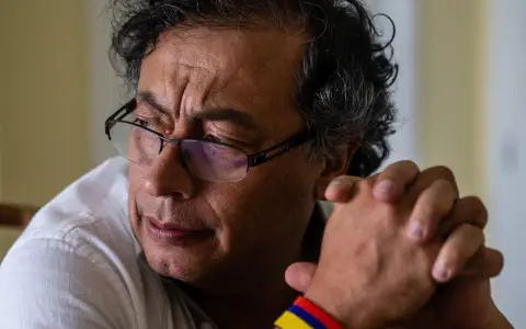 Gustavo Petro 