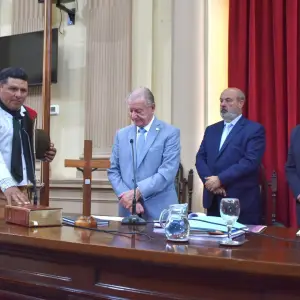 Salta: Senadores aprueban prórroga de emergencia hídrica y acuerdos mineros con objeciones