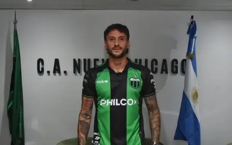 Gonzalo Soto, durante su estancia en Nueva Chicago.