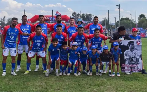 Los Cachorros, a un paso de meterse entre los 4 mejores equipos de la Región en el torneo Regional Amateur.