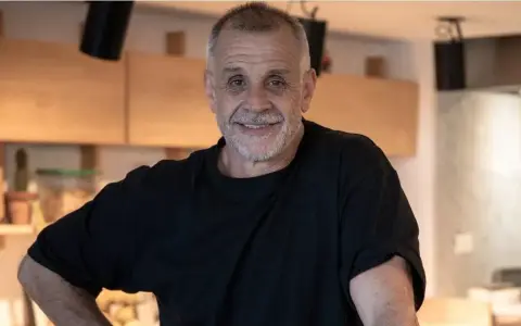 Datos reveladores sobre la salud del chef argentino Christian Petersen.