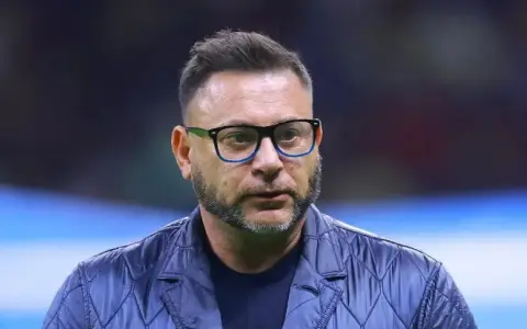 Antonio "Turco" Mohamed se puso en la fila de los candidatos a dirigir a Boca con sus declaraciones.
