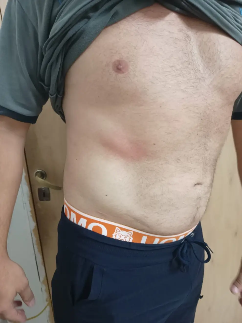 Agredieron a un inspector municipal.