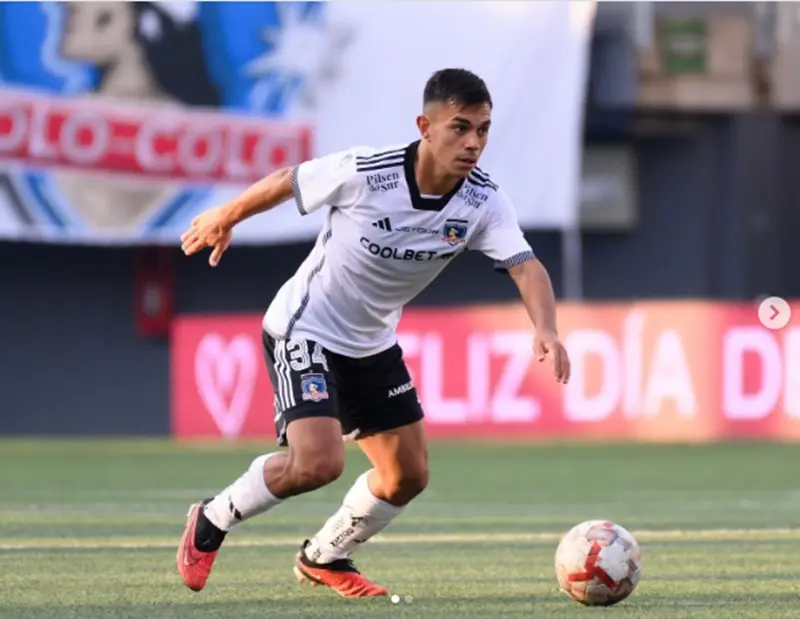 Pizarro podría pasar del Colo Colo al Rojo de Avellaneda.