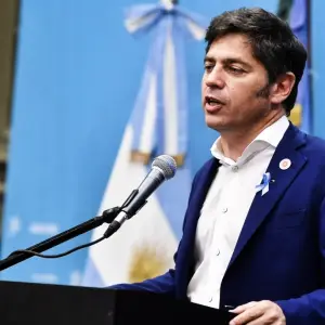 Kicillof y otros gobernadores aseguran que la reforma laboral de Milei "no moderniza, precariza"
