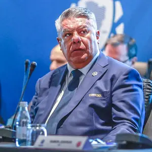 Chiqui Tapia se victimiza tras otra grave imputación y descarga contra el Gobierno