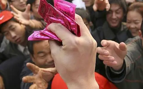 Profilácticos en China.