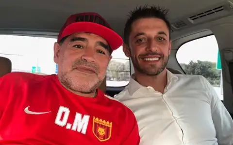 Morla y Maradona