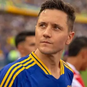 Riquelme le puso los puntos: Ander Herrera seguirá en Boca, pero bajo condiciones muy particulares