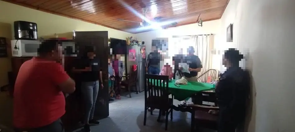 Allanamiento en la casa de atta Gerala.