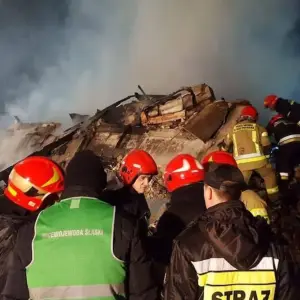 Festejo trágico: Hay decenas de muertos por un incendio en un bar