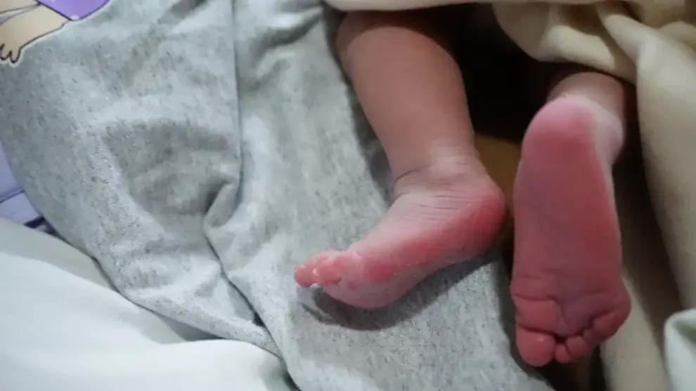 Hannah es la primera bebé del 2026 en el Hospital Público Materno Infantil