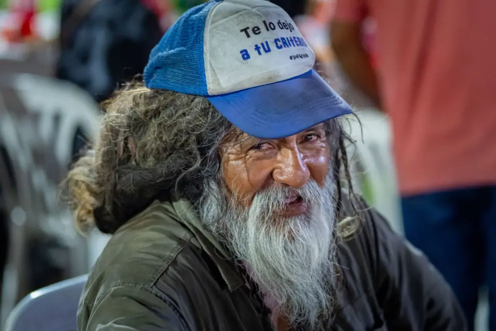 Cena Solidaria de Año Nuevo en el parque San Martín