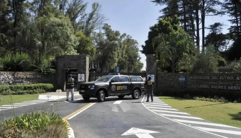 La Justicia realizó un alanamiento en la casa del empresario Javier Faroni