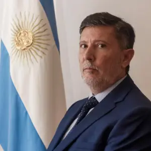 Todo el poder a la SIDE: Cómo es la inquietante reforma que prepara el Gobierno para los Servicios de Inteligencia