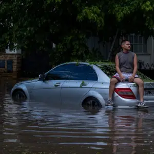 Rige una doble alerta meteorológica por tormentas fuertes para Salta