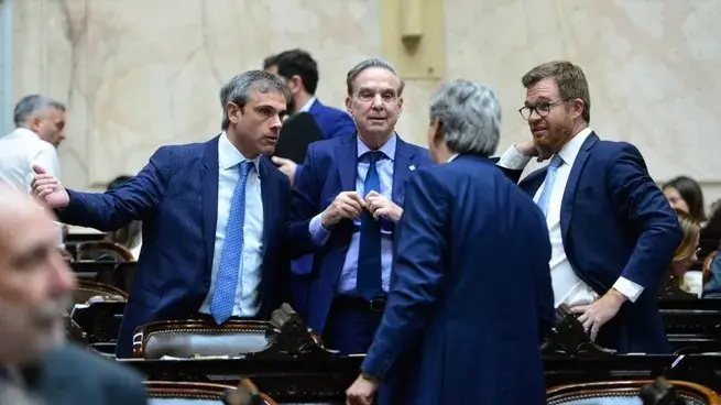 Si los bloques opositores se alinean, pueden voltear el texto.