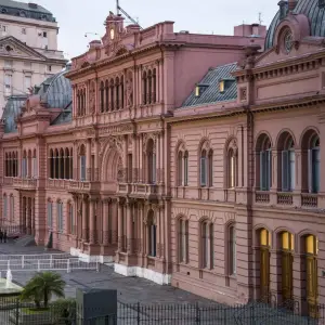 Reforma por decreto en la SIDE: la visión interna sobre los cambios del Gobierno
