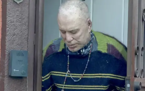 Mickey Rourke