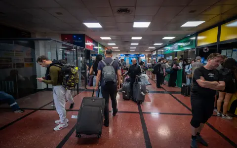 Aeropuerto Internacional Martín Miguel de Güemes
