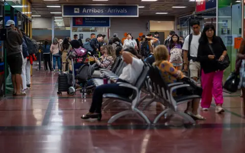 La medida de fuerza en el Aeropuerto Internacional Martín Miguel de Güemes podría provocar demoras.