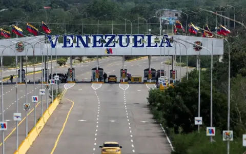 Rige el estado de conmoción en Venezuela.