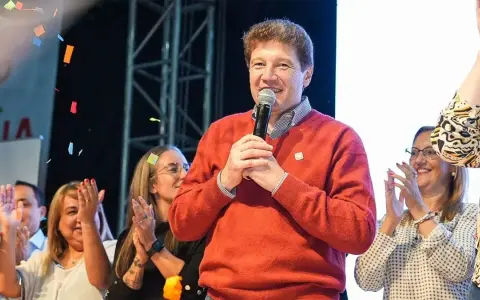 Gustavo Melella, gobernador  de Tierra del Fuego