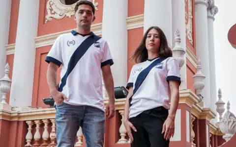 La nueva chomba presentada por Juventud Antoniana