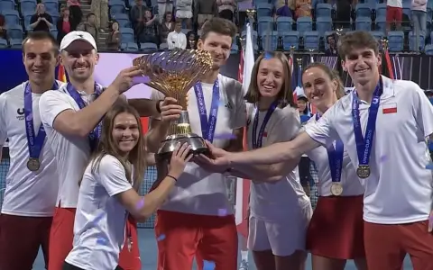 Polonia se consagró campeón de la United Cup