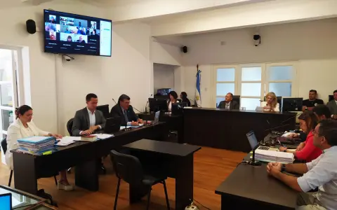 El fiscal Ricardo Toranzos interviene en el juicio por narcotráfico