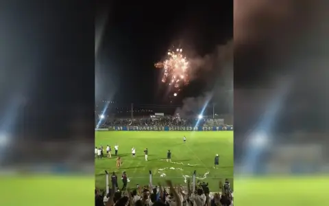 Los festejos de Juventud Antoniana con pirotecnia sonora