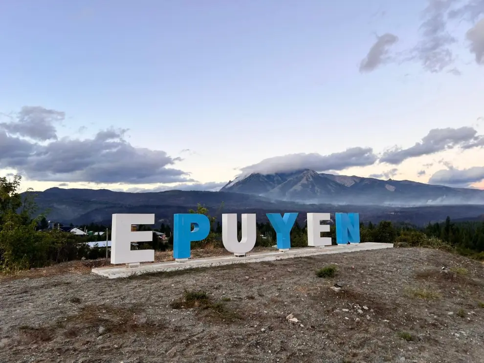 Epuyen, el foco de la emergencia