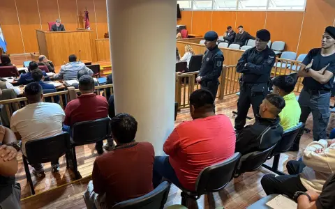 Instancia en que los acusados fueron imputados con prisión preventiva.