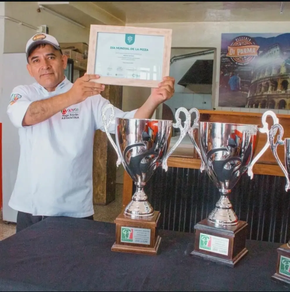 Hugo Bazán, maestro pizzero