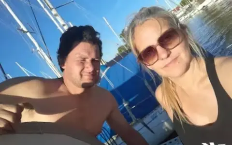 Germán Giuliani y su esposa