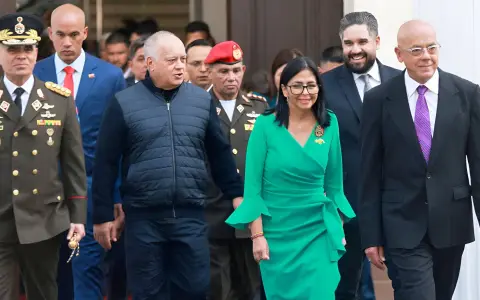 Volvió x a Venezuela 
