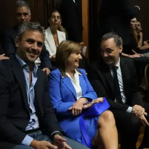 Con Milei ausente, la mesa política define hasta dónde ceder por la reforma laboral
