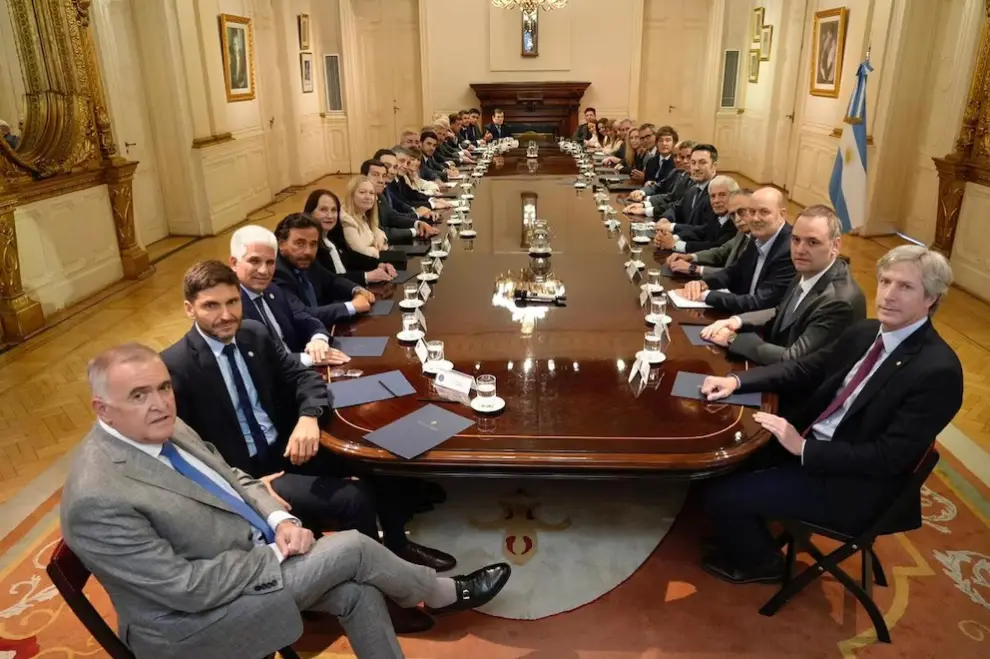 El Gobierno también indica que la aprobación de la Modernización Laboral es una de las señales clave que mira el mercado