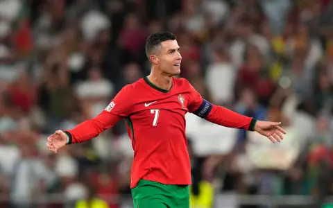 Cristiano Ronaldo, el deportista más rico del mundo en 2025