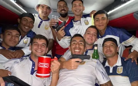 La foto del escándalo.