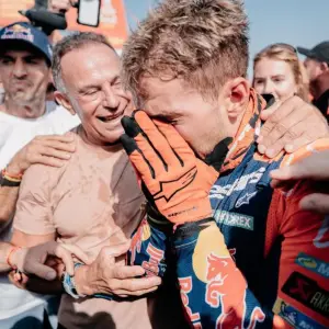 Cuál fue la señal que recibió Luciano Benavides antes de ganar el Dakar