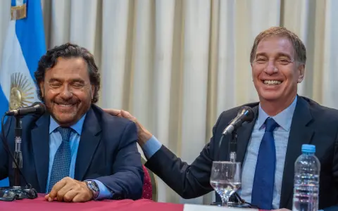 Gustavo Sáenz y Diego Santilli