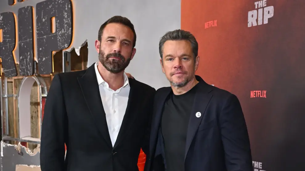 Ben Affleck y Matt Damon días atrás, en la gira de presentación de la misma película, se burlaron de Luciano Castro.