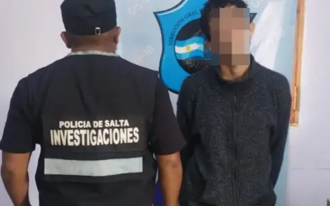 Detenido por robo en dos comercios.