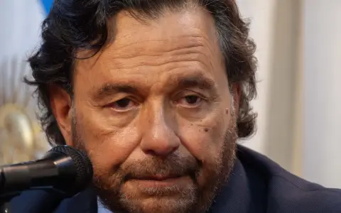 Gustavo Sáenz