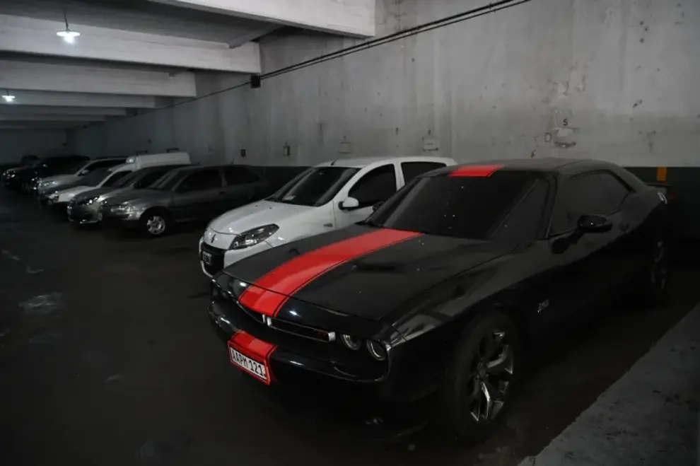 hallaron otro auto de alta gama de ingreso irregular al país